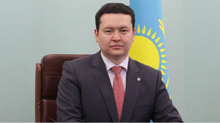 Oljas Ábishev QR densaýlyq saqtaý vıse-mınıstri bolyp taǵaıyndaldy