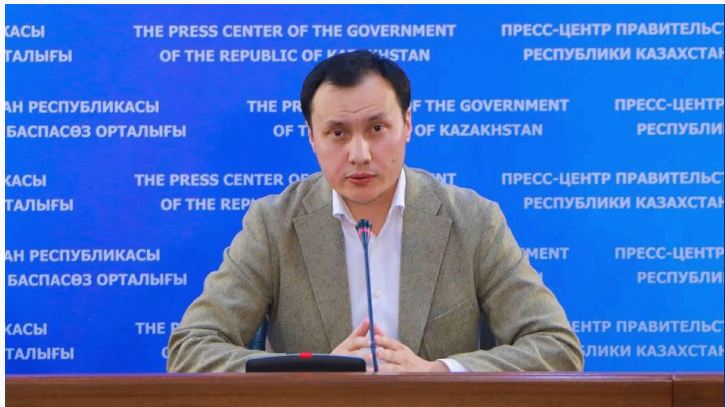 Bıyl 800 shaǵyn nesıege kepildik berý kózdelip otyr — J. Dýlatov
