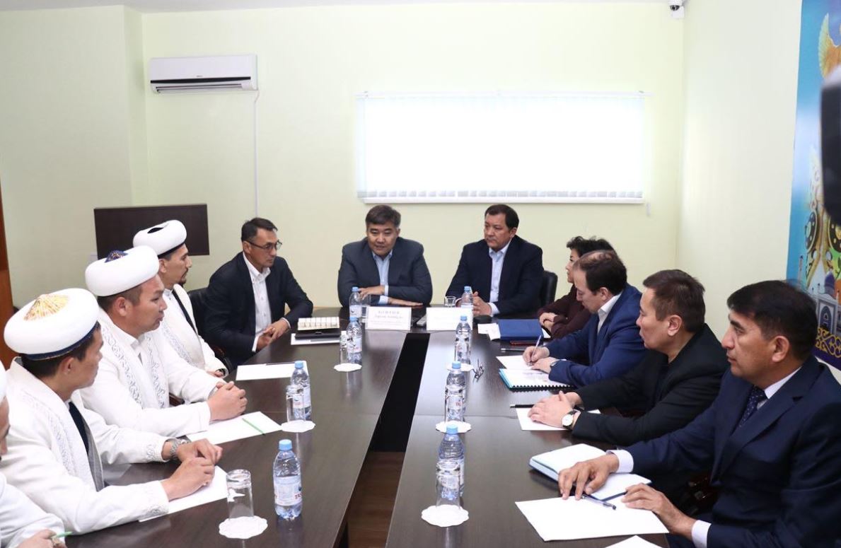 Darhan Káletaev: Dinniń oń áleýetin halqymyzdyń birligin nyǵaıtýǵa jumyldyrýymyz kerek