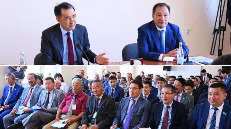 B.Saǵyntaev Jańaózen aktıvimen óńirdiń áleýmettik-ekonomıkalyq damý máselelerin talqylady