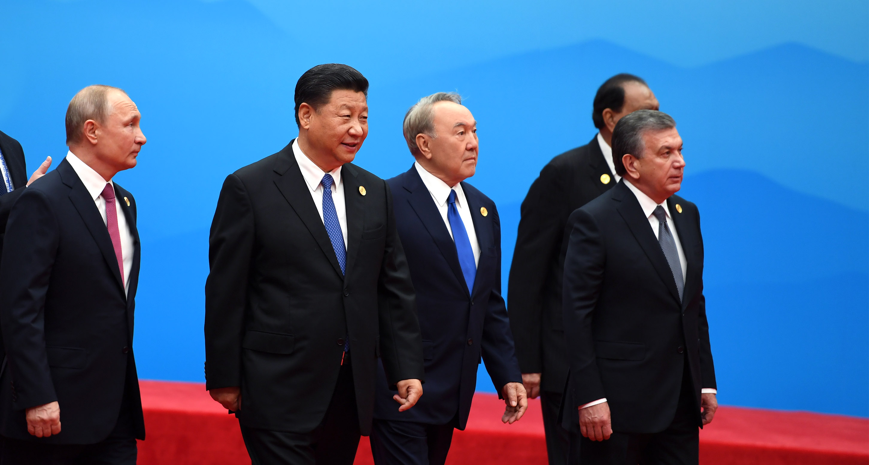 Elbasynyń memlekettik sapary: keleli kezdesýler men kelisimder