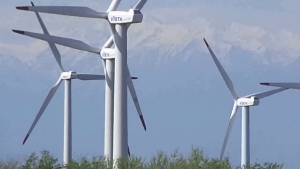 Nazarbaev orta­l­yǵynda balama energııa kóz­derin damytýǵa arnalǵan halyqaralyq sammıt ótti