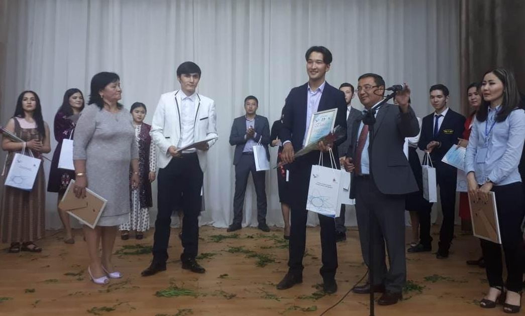 Kórkemsózdiń kórigin qyzdyrǵan jeńimpazdar anyqtaldy