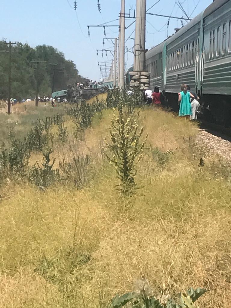 Astana-Almaty poıyzy: zardap shekkenderge qandaı kómek kórsetilip jatyr?