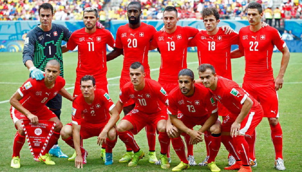 ÁCh: Shveısarııa shyńǵa shyǵýdy armandaıdy
