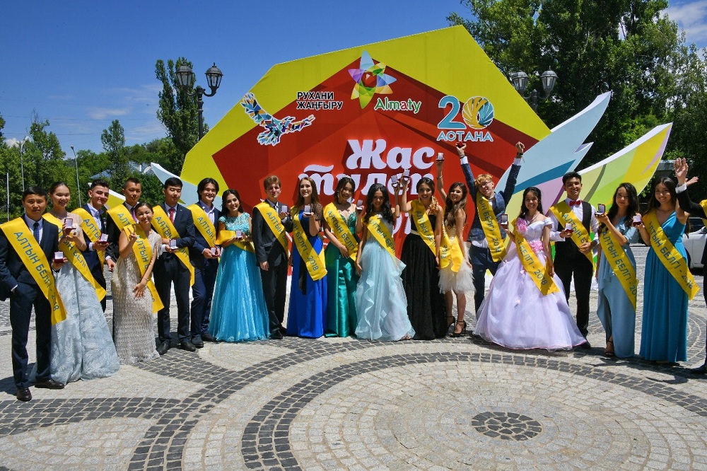 Almatyda túlekter festıvali ótti