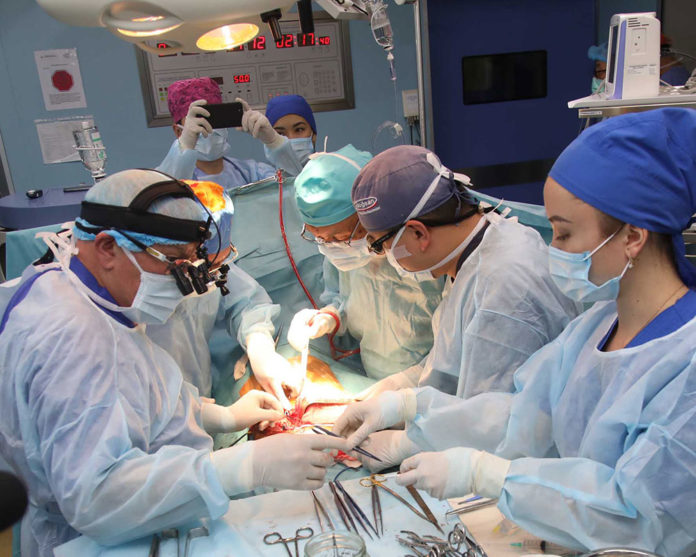 Tarazda tuńǵysh ret transplantasııalyq ota jasaldy
