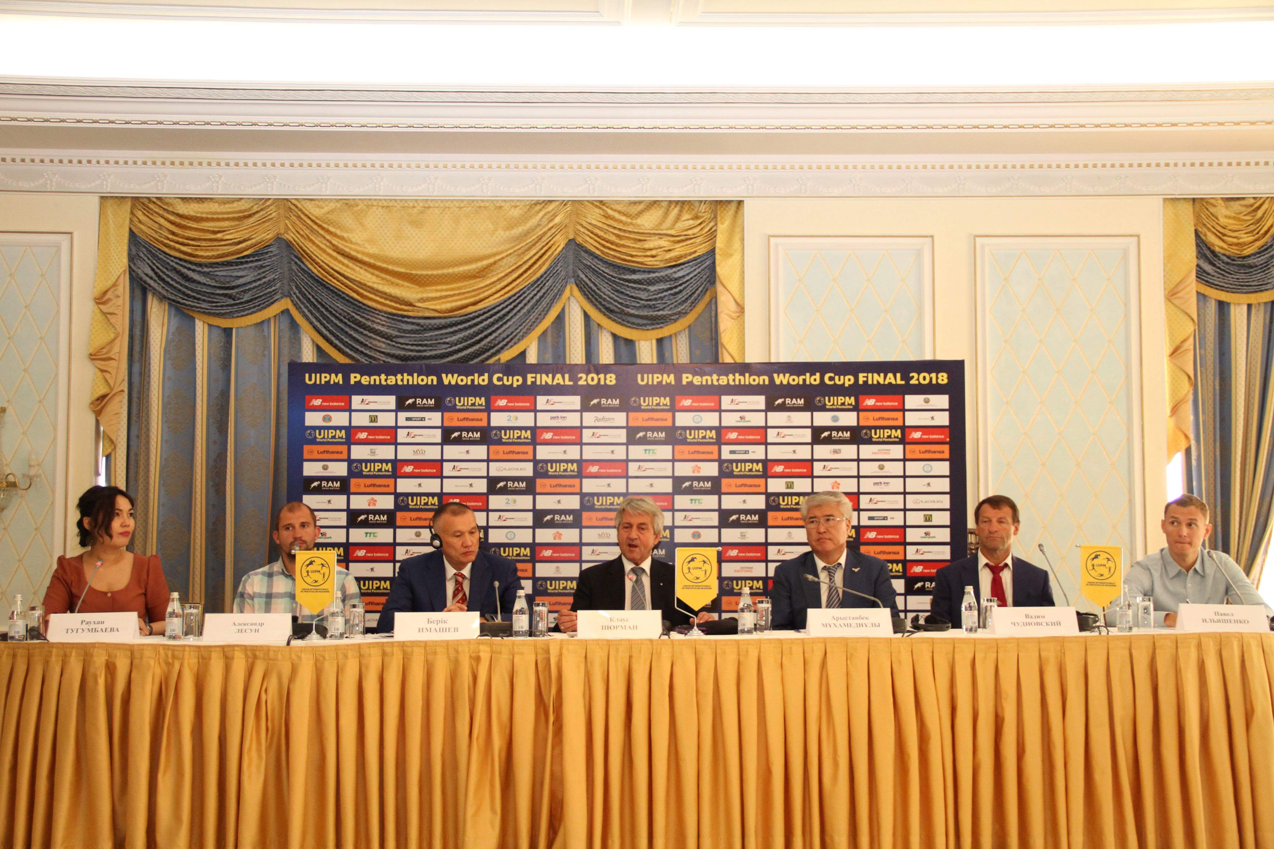 Astanada bessaıystan Álem Kýbogi Fınalyna arnalǵan baspasóz-konferensııasy ótti