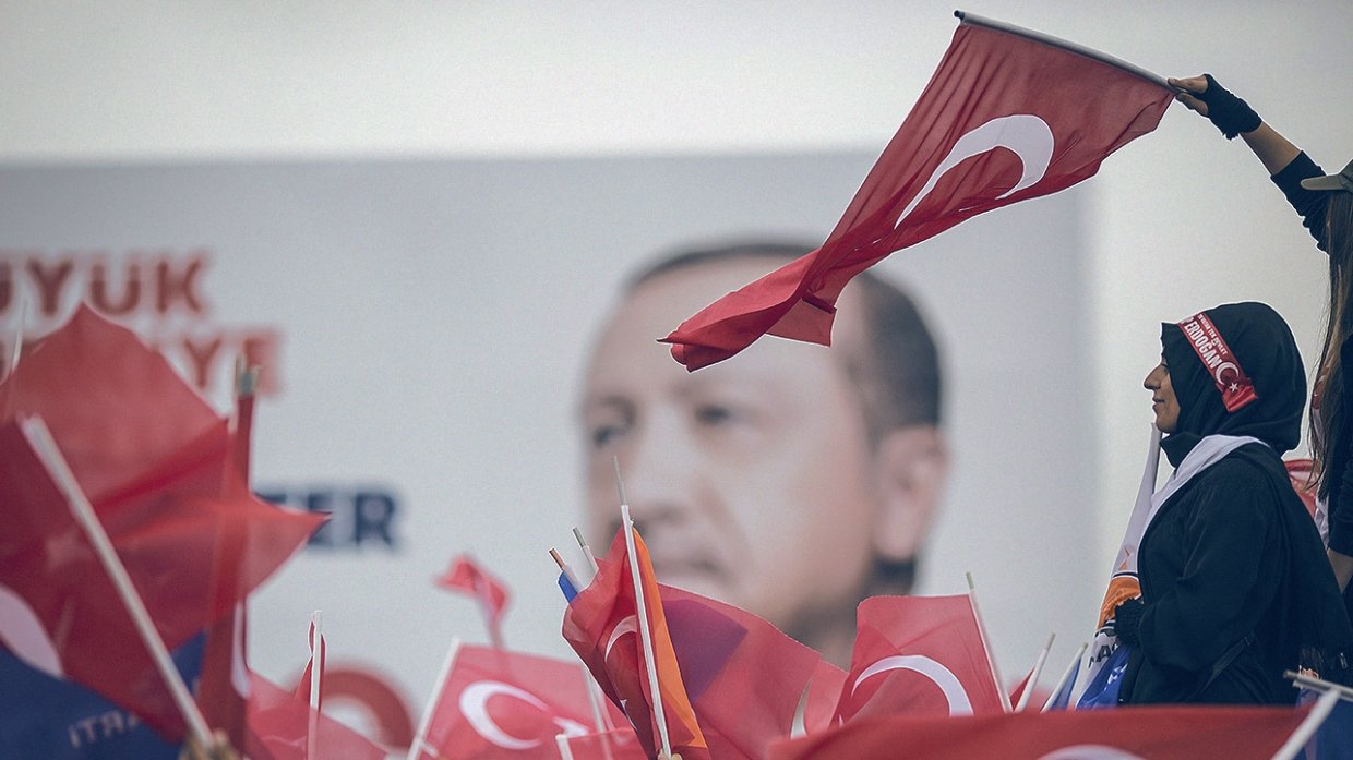 Túrkııada prezıdent jáne parlament saılaýy ótti