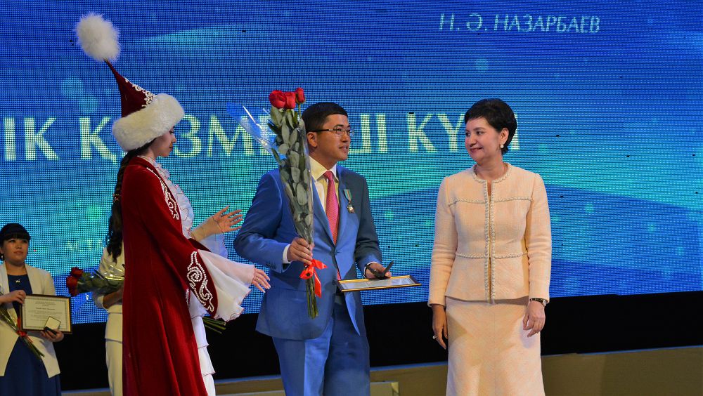 Memlekettik qyzmet – abyroıly mindet