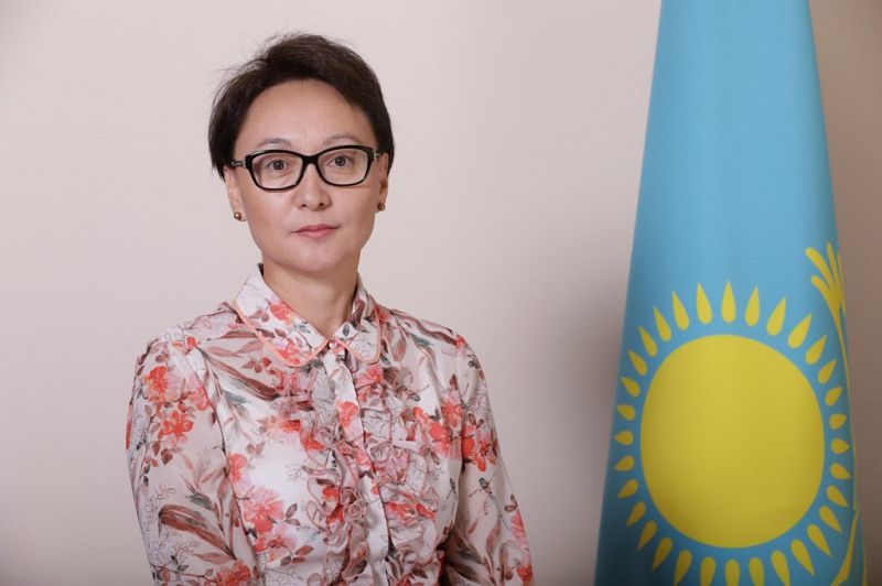 Jumys berýshiler kásiptik-tehnıkalyq bilimi bar  túlekterdi baǵalaıdy
