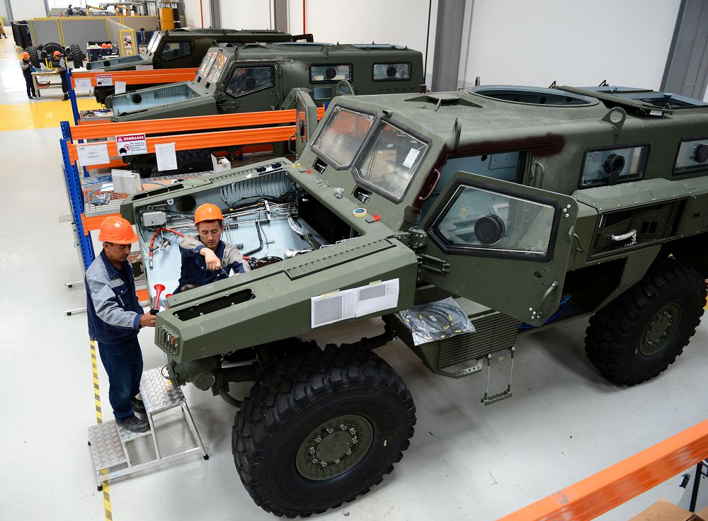 Astana 20: Qýatty áskerı tehnıka – el qaýipsizdiginiń kepili