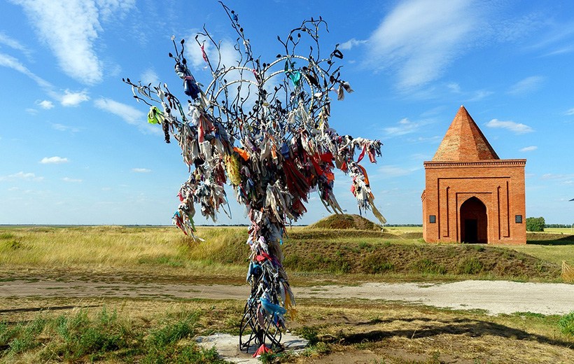 Arýaǵyń asqaqtady, qajy baba! 