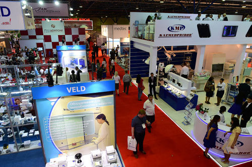 «World of Trade 2018» jıynynda 500-den astam kelisim-shartqa qol qoıý kózdelgen