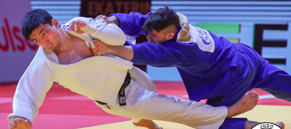 Jansaı SMAǴULOV:Eńbekqorlyq altyn tuǵyrǵa shyǵarady
