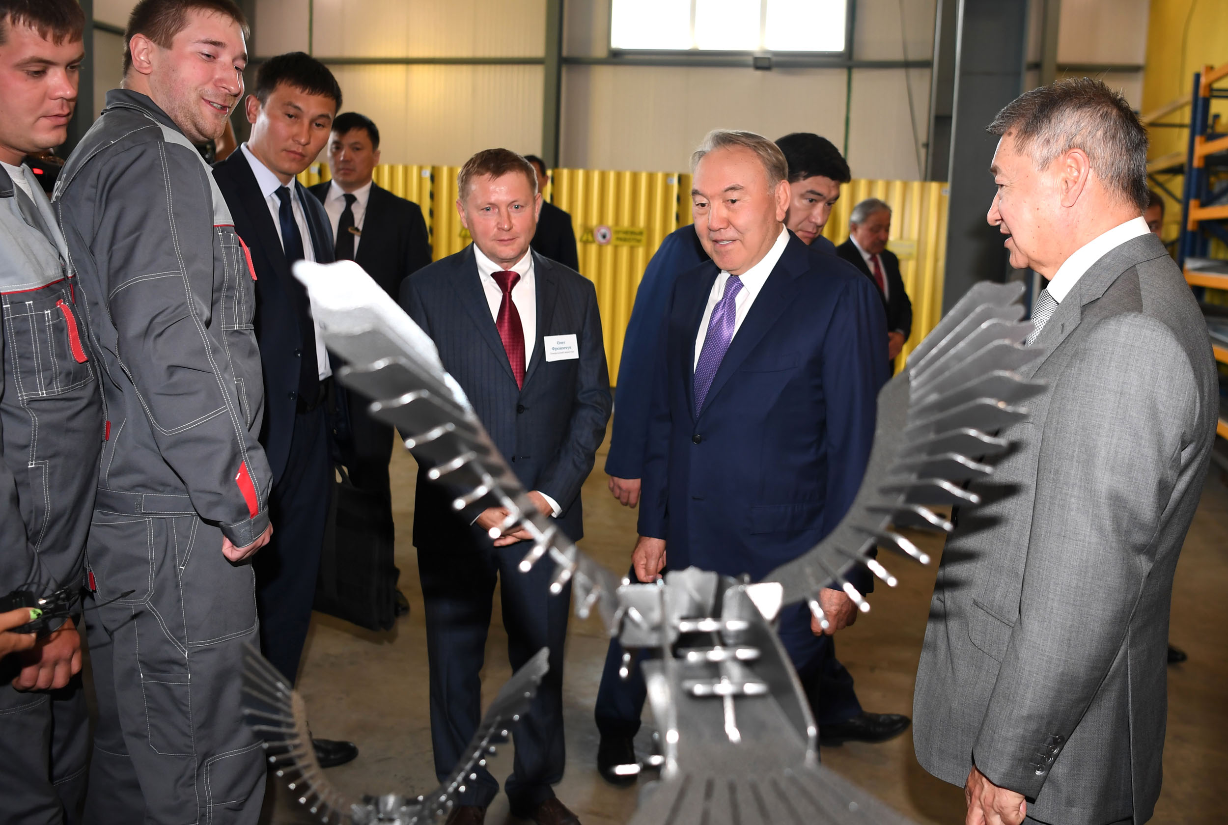 Nursultan Nazarbaev «Sılýmın-Vostok» jaýapkershiligi shekteýli seriktestigine bardy