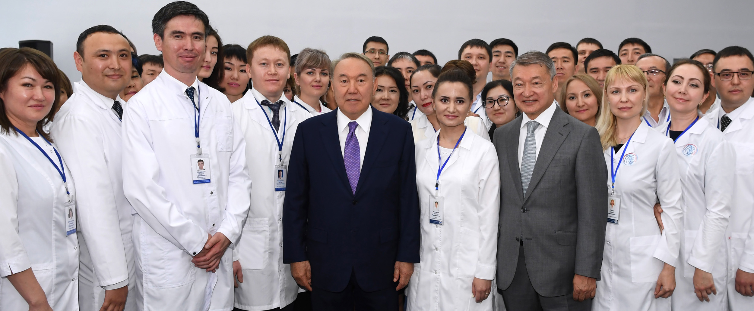 Nursultan Nazarbaev: Shyǵys Qazaqstanda eń alǵash ret robototehnıka engizilip jatyr