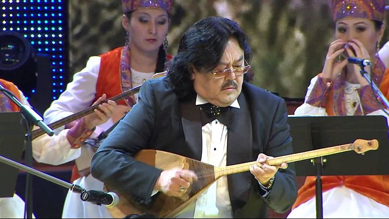 Seken Turysbek: Kúıdi myń adam tyńdaıdy, bir-aq adam uǵady