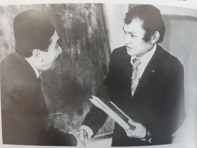 Asqar Toqpanovtyń kezdesýdegi bir sáti