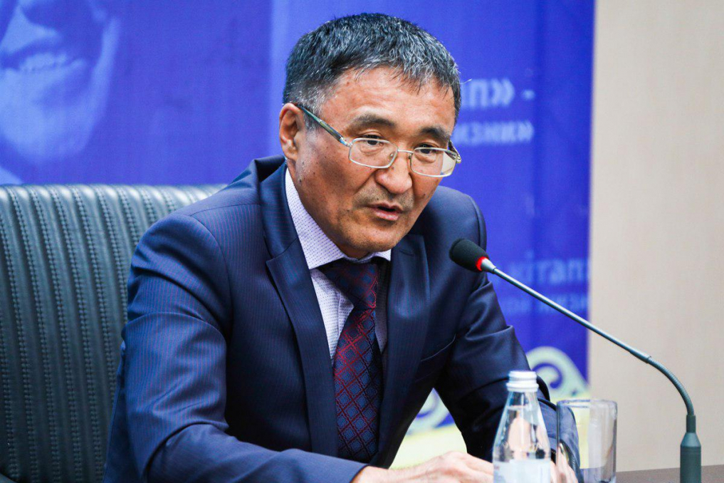 Qaınar aǵa, qasıetiń aýar eken qaı balaǵa?