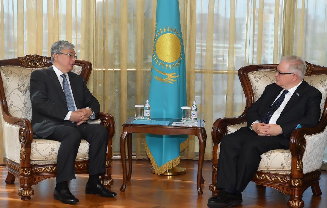 Senat Tóraǵasy Kýba men Ulybrıtanııa elshilerin qabyldady