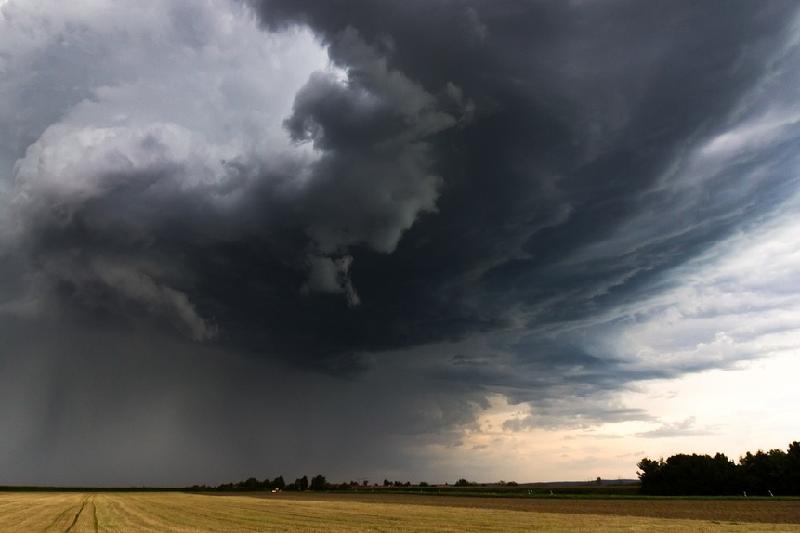 Búgin Qazaqstannyń basym bóliginde aýa raıy qubylmaly bolady
