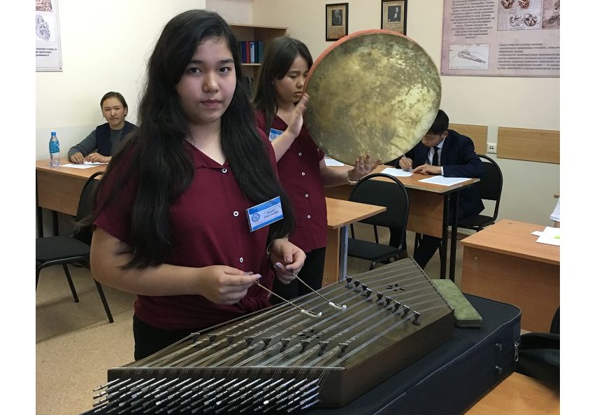 Ana tilin, atajurtyn áspettegen