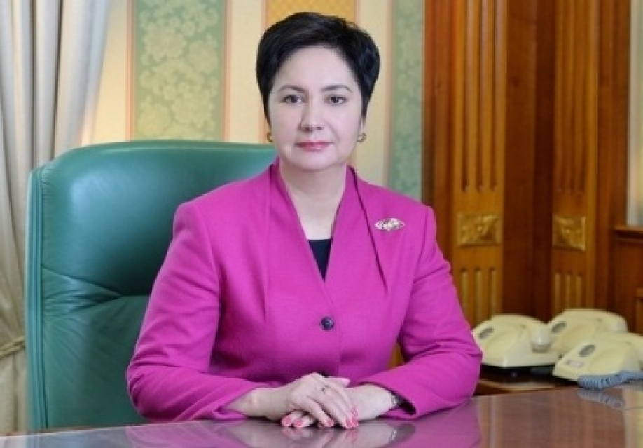 Memlekettik hatshy Halyqaralyq neırohırýrgııalyq forýmǵa qatysty