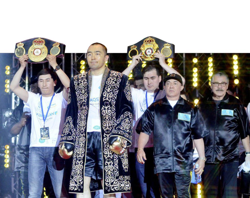 Jasyndaı jarqyldaǵan jampoz