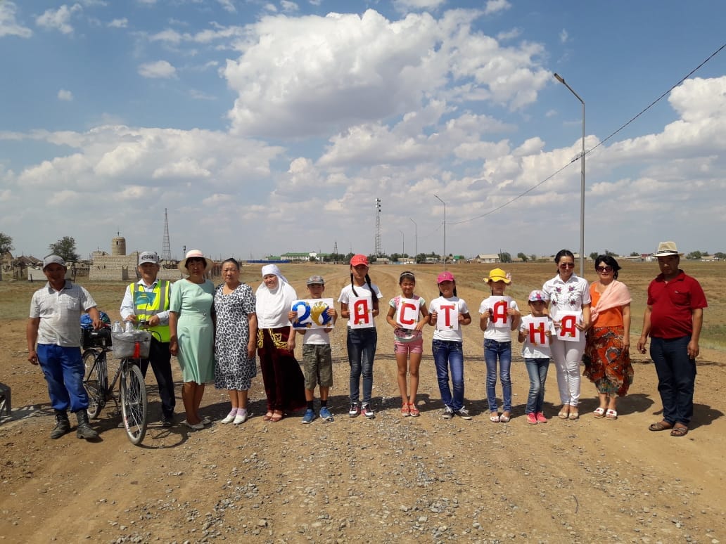 Oral qalasynyń turǵyny velosıpedpen tórt kúnde 430 shaqyrym júrdi