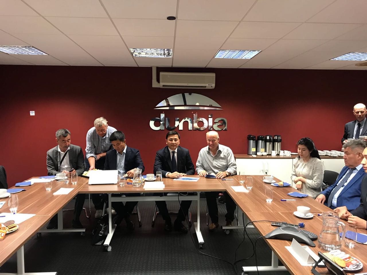 Batys Qazaqstan oblysynyń delegasııasy Ulybrıtanııada boldy