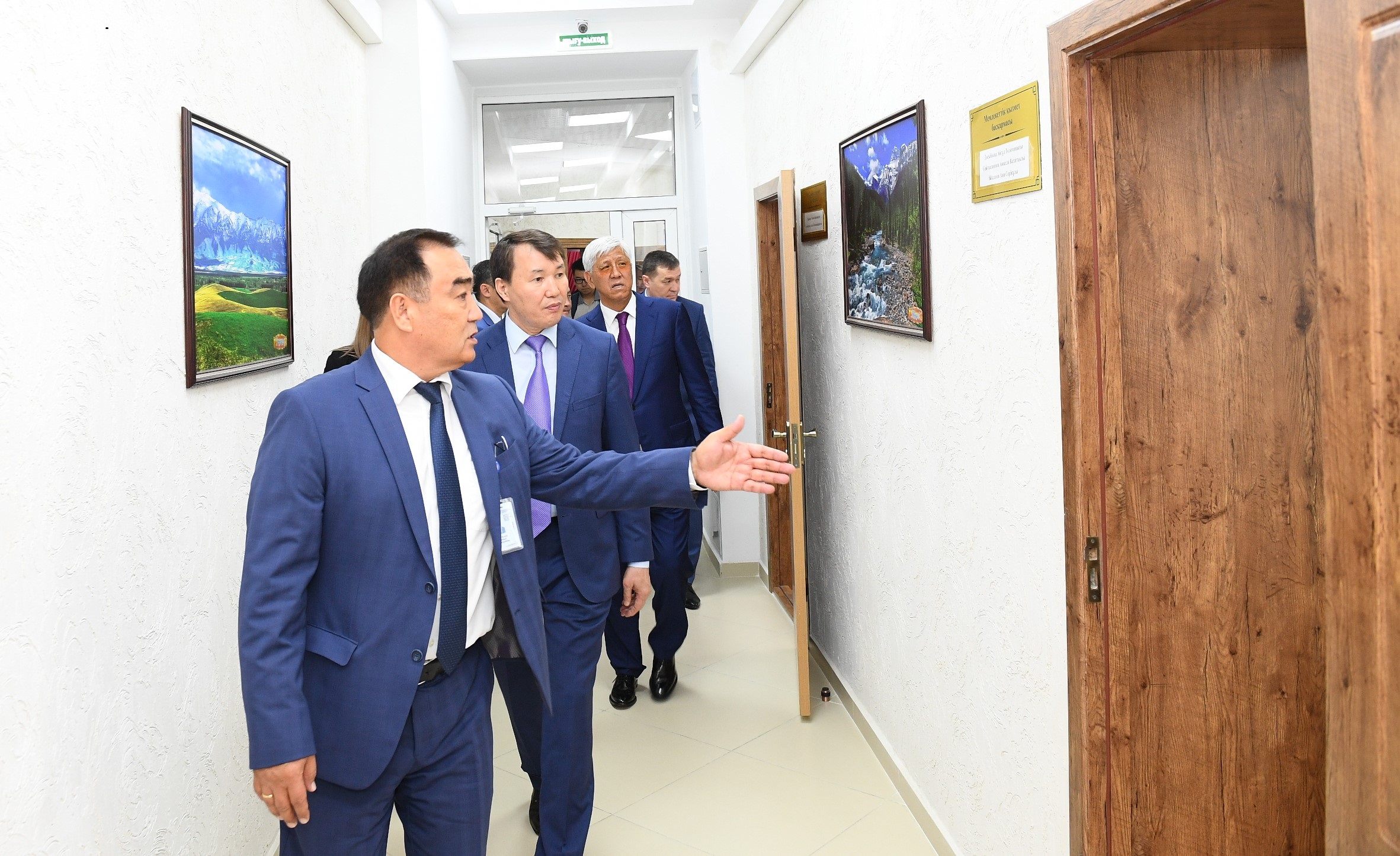 Almaty oblysynda Memlekettik basqarý akademııasynyń fılıaly ashyldy