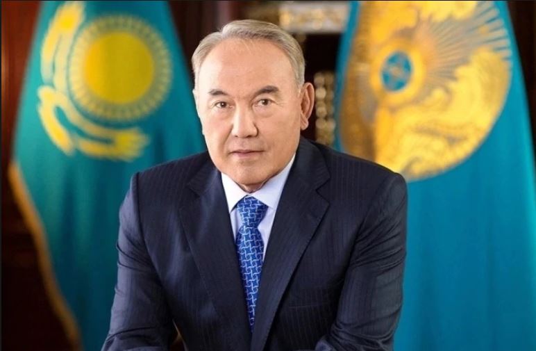 Nursultan Nazarbaev «Kazenergokabel» aksıonerlik qoǵamyna bardy