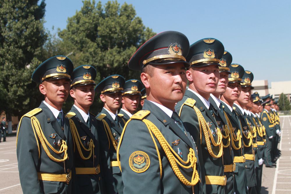 Jańa áskerı mamandyqtar ashyldy