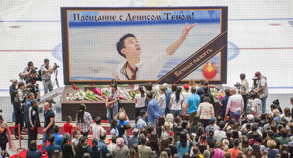 Astanada Denıs Tenmen qoshtasý rásimi ótti
