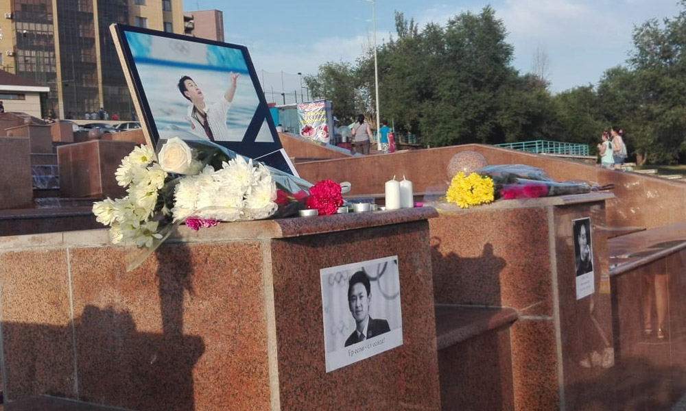 Denıs Tendi eske alý sharalary О́skemen men Semeıde ótti