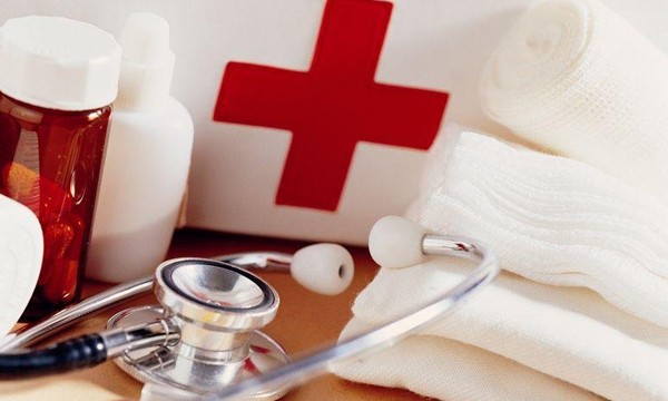 Qostanaı oblysynda kenshiler tamaqtan ýlanyp qaldy