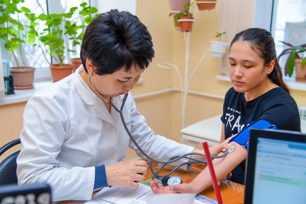 Stýdentter emhanasy sapaly qyzmet kórsetedi