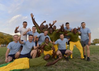 «Otar» 40-shy áskerı bazasynda «ArHO-2018» saıysyna kúsheıtilgen daıyndyq júrýde 