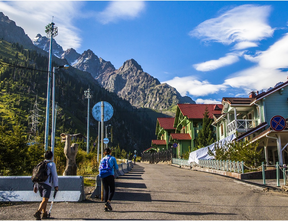 Qaıta oralǵan týrıste qaıyr bar