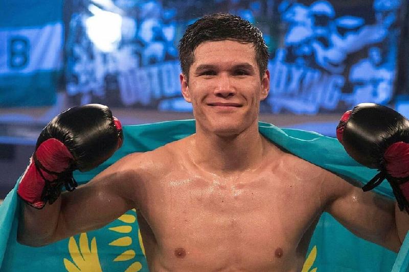 Danııar Eleýsinov kásipqoı rıngte úshinshi ret jeńiske jetti