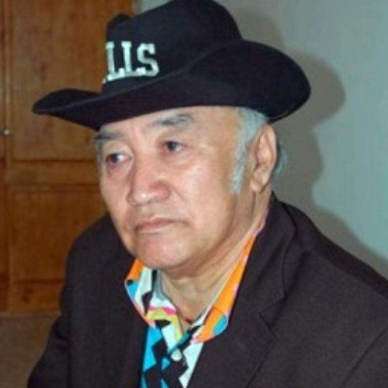 О́tejannyń shar aınadaı shyndyǵy...