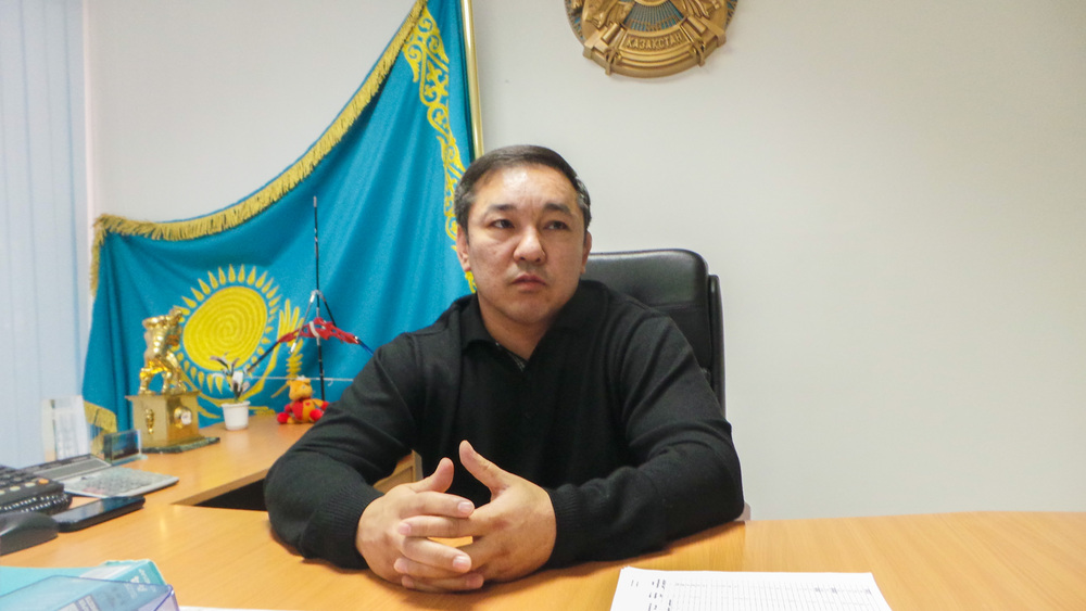 Máýlen Mamyrov balýandarǵa aq jol tiledi