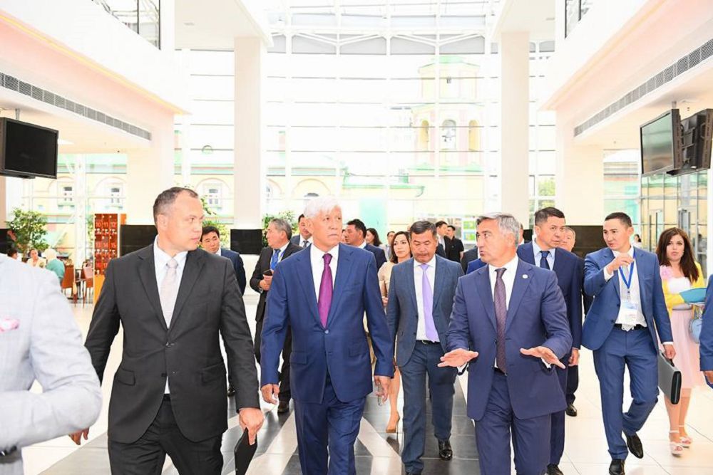 Jetisýlyq delegasııa Tatar eliniń damý tájirıbesimen tanysty