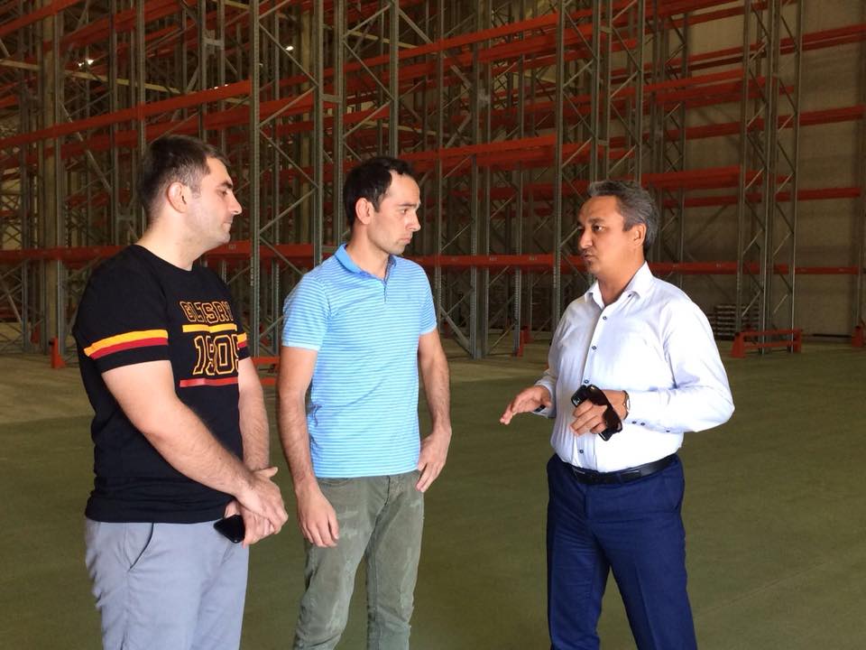 Partııa ókilderi «Aqtaý teńiz portynyń» jumysymen tanysty