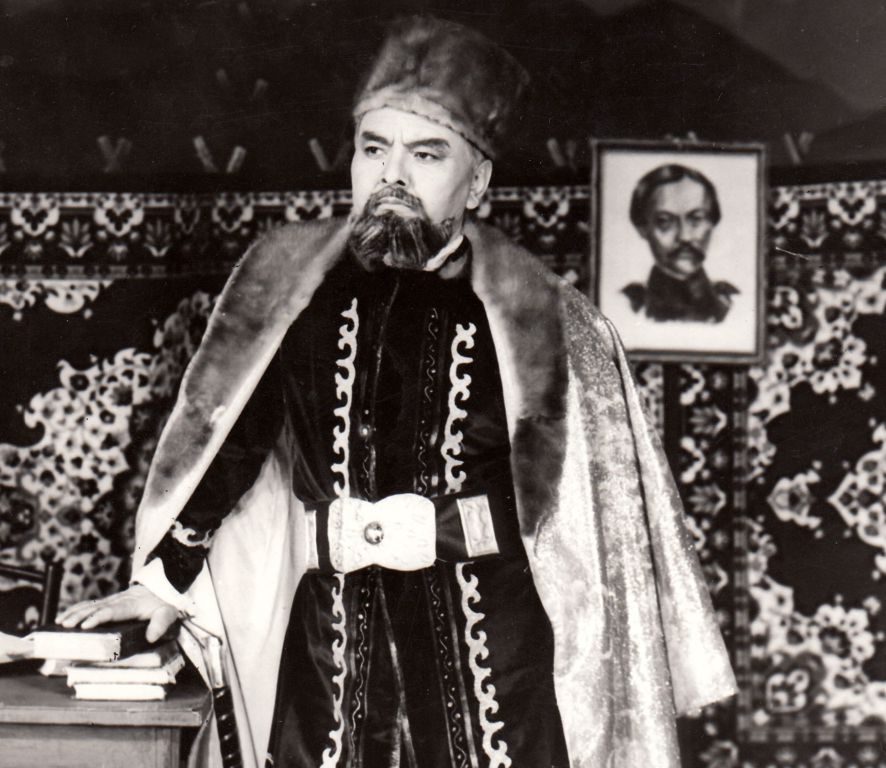 Sapar О́temisuly týraly syr