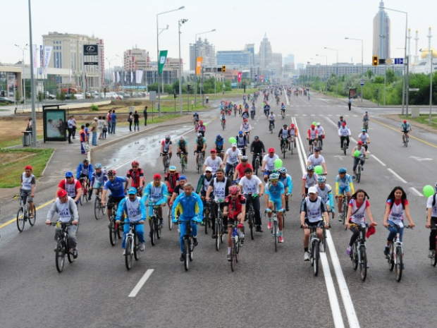 Myńnan asa astanalyq velojarysqa qatysýda