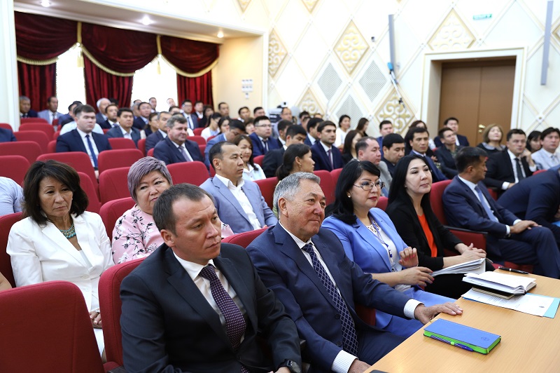 Mańǵystaýda bıyl 16 600 bala birinshi synypqa barady