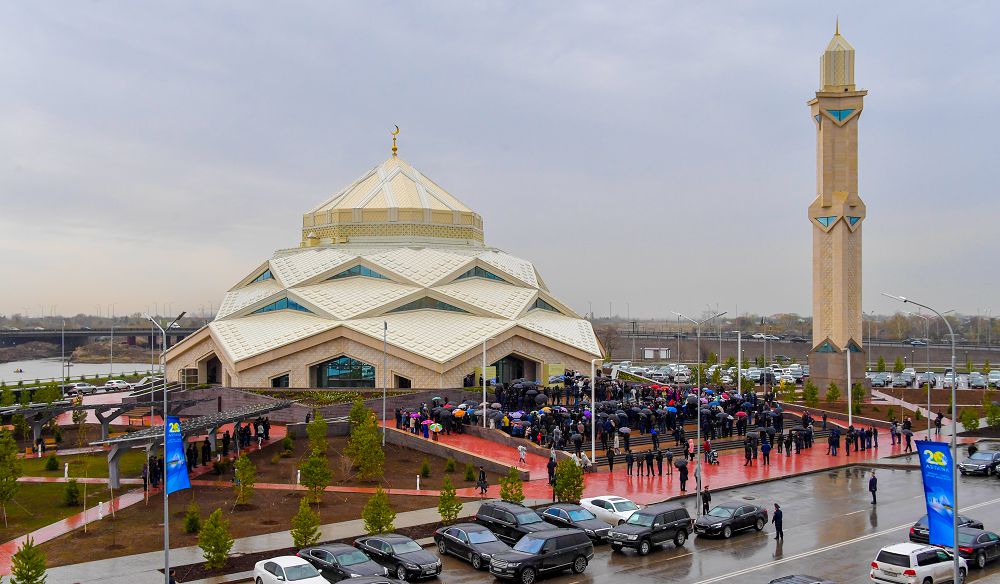 Elbasy Qurban aıt merekesimen quttyqtady