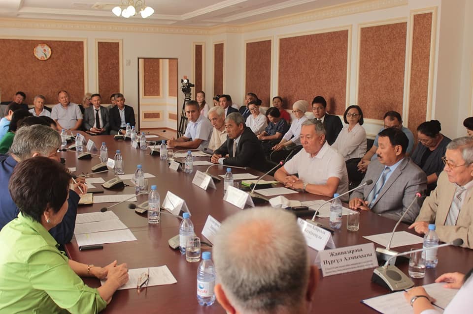 Mańǵystaýda  Qoǵamdyq keńester músheleriniń birinshi sezi ótti